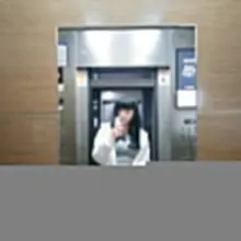 조신한 길이의 원피스 입고 은은한 회색스타킹 신고 산책 다녀왔는데 예뻐여? #각선미 #노팬티스타킹 #맘눌뎀 #소통