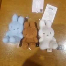 주말마다 뽀로로처럼 나가버리는 엄빠를 허락해주는 우리착한 초3딸랑구~ 한달에 한번 이렇게 딸랑구까지 3명이서 데이트를 즐긴다ㅎㅎ 고메스퀘어서…