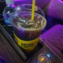저희 가족은 땅끝마을 오시아노에 왔답니다. 시골길 참 운치 있죠? 잘 놀고 잘 돌아가겠습니다.