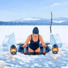 이색목욕법을 소개해요 겨울 냉수욕은핀란드 러시아 일본 한국 일부 에서 하는 목욕문화이다 하는이유는 혈액순환을 향상하고 정신력 용기를 실험. 집…