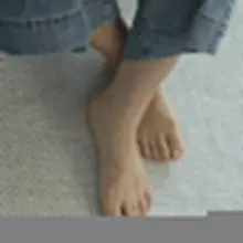 49살 맨발마저 섹시한 아는 누나.. 임신시키고싶다 ..ㅋㅋ