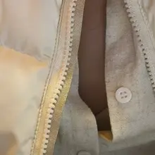 어제 술집을 갔는데 단추를 몇개 풀었더라구요🥹 당겨서 찍어도 보고, 노래방에가서 점퍼를 벗고 찍으니 노브라???!! 같죵?! 🤩😲 다음엔 더…