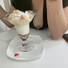 念願の桃パフェ！と桃乳！
