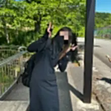 県民ならすぐにどこかわかると思う 滑り台滑った時にパンツ丸見えになってた👍 おやつの時もパンチラしてて前のおじさんがガン見してて興奮しちゃいました #NTR…