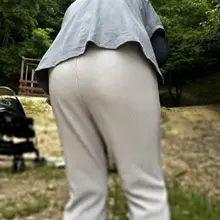 今日のお出かけ。 黒いパンツ丸わかりでした👍