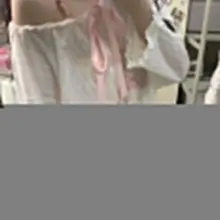 来了个女大，05/48/160，人很好相处，性格也跟柔和，约过她两次了，她很会看眼色，懂得配合你的种种姿势，喜欢的可以来私信啦。