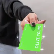 올갱이들이 뭐 좋아할지 몰라서 그냥 올영 깊카 준비했슨🎁 받고 싶은 올갱이는 맘찍하기! 💚팔로우 + 맘찍 = 올리브영 기프트카드 1만원권(5명…