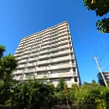 ハイホーム幕張ブロードシティ 2003年築 京成幕張駅徒歩16分 新築時の坪単価約110万円 現在の坪単価約95万円 動き一例 約91㎡ 新築時2900万円台…