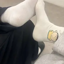 톰오빠 발에 내발을 착 ㅋㅋㅋㅋ 요즘은 현생살기가 바빠서 기존사진과 글들은 내렸습니다~ 요즘 날씨가 점점 추워지고있습니다 감기 조심하시고 운전…
