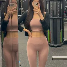 저와 친구로 이야기하고 싶은 분 계신가요? 저는 35세 이상 친구를 원해요😝❤️✨
