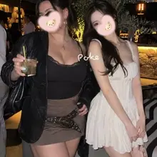 오늘쯤 되면 “주말에 클럽 갈래?” 연락 오는 언니 있음 알고리즘보다 남자 감지 속도가 빠른데 정작 클럽 가면 남자들은 꼭 언니한테만 말 걸어…