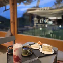 애정하는 커플과 3차까지~~넘넘 완벽한 하루를 선사해줘서 고마워😊 #사라하우스 #데이트 #부커 #포천맛집