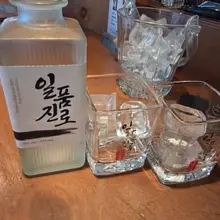 사라하우스근처 성수맛집~~ 우시야 한우 오마카세 👍 👍 👍 고급스런분위기로 데이트코스로 추천드려요 ♡♡♡ 오늘 사라는 기분 째집니다 😃 #성수…