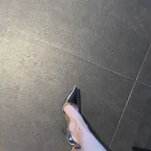 好久没坐地铁 地铁上什么时候有这个了？