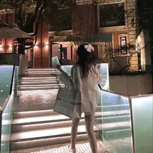 账号被限流了 没有任何流量 完全没有一点点更新的欲望 想建个电报群 分享老婆的日常 想进想看的人多吗 举个手我看看
