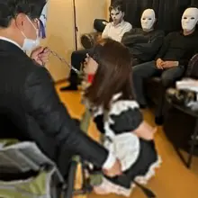 もうすぐハロウィンですね👻 えっちなコスプレプレゼントしてもらえたら、喜んで何でも着ちゃう🎃💕 今年はどんなコスプレしようかな💭