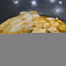 阿德中餐太垃圾。 不如在家煮 好吃还是不过饺子！