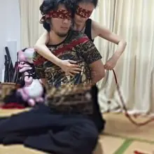 当我执着于装瞎，所以，我遇到了瞎子