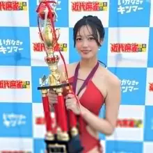 キンマーありがとうございました💖 2年ぶりの出演でしたがたくさんの人に撮影していただきとっても嬉しい気持ちです〜🥲💖 チェキも両部完売ありがとうございました😭…