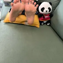 这种鞋子特显高 穿上感觉自己都要老上五岁，有那种特别成熟的感觉！