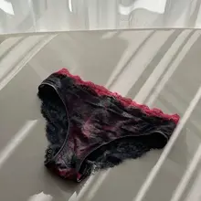 粉丝叔叔寄的内裤到了， 大叔喜欢这种， 是初恋的感觉吗？！😊
