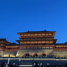 在家想出门，出门想回家，出来看人头了😇