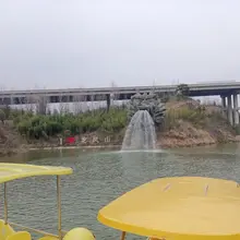 白天来，没啥转的