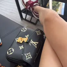 明明很孤独，却不允许别人靠近。到底为什么！