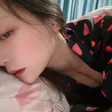 😴