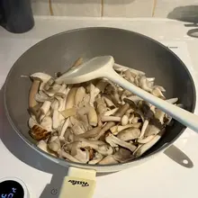 你们就继续自己的奥德赛时期吧 而我呢，只是一个快30岁的中登，处在滑铁卢时期、大萧条时期、魏晋南北朝时期、敦刻尔克大撤退时期、安史之乱时期、赛博朋克2077，…