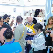 10月15日至11月4日，第140届中国进出口商品交易会将分三期在广州举办。本届广交会，宁波交易团展位数超4600个，展位规模居全国交易团前列；全三期参展企业…