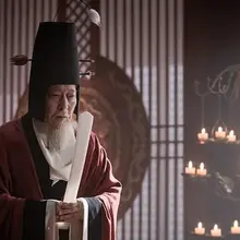 把《太平年》速刷完，感觉有点虎头蛇尾，至少没有战争才是真的好。