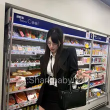 《下班后的鲨鱼小姐》