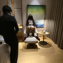 目前想尝试一下单约的玩法，能到四川乐山市的单男和我联系，请先主动介绍自己的情况，不要发你好👿＃单约