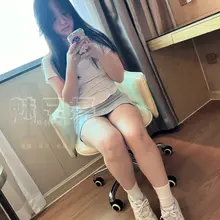 可爱女生