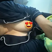 漲奶時期的婆 也讓人性欲滿滿 你們說對吧😍 #NTR