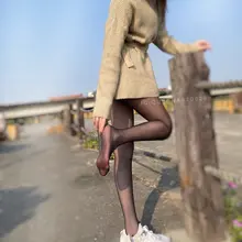 古代有三寸金蓮裹小腳 覺得腳腳小小的很美很迷人 但是我腳腳超大⋯ 這94我單身的原因嘛🥲