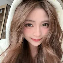 这个发色越看越喜欢了！