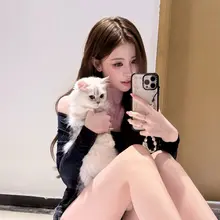 我家小猫一岁了 怎么吃不胖呀！
