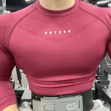 红色这件挺好看的🔴