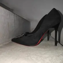 1 #扫楼 #打胶 #少妇 #骚货 #高跟 #尿鞋 #保养 #凉拖 #臭脚