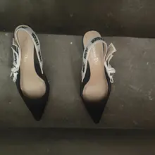 #扫楼 #打胶 #射鞋 #高跟 #凉拖 #少妇 #反差人妻