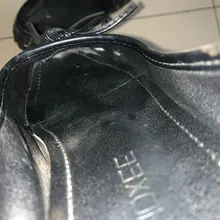 #射鞋 #玩鞋 #扫楼 #打胶 #合肥 最近一直比较忙也比较累，一直没怎么玩儿...这不晚上看了会片片瞬间感到饥渴难耐~第一时间就前往少妇姐姐家想要发泄一番。…