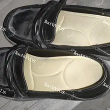 这个鞋垫什么水平，看样子是光脚穿的，味道不错，鞋主看起来很文静，准备养一养，养一双臭脚出来 #扫楼 #原味 #射鞋 #母狗 #恋足 #足交