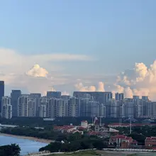 小胸也要穿抹胸，主打一个自信