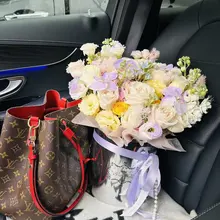 周末的好心情 从一束美美哒鲜花开始 #南宁