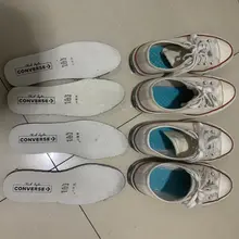 #射鞋 #玩鞋 #扫楼 #打胶 还是少妇姐姐给力啊！这帆布鞋一看就没少穿，果断把少妇姐姐的鞋再换回家玩几天！经过了一段时间的滋养，感觉两双鞋converse其…