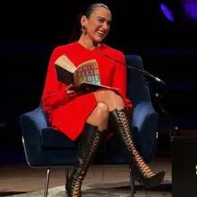 que mujer culta dua lipa