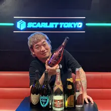 🎂 NORI生誕祭 延長戦🥂🔥 先月のバースデーに来られなかったお客様から まさかの後祝いシャンパン🍾✨ 誕生日が終わってもこうしてお祝いしてもらえるって 本…