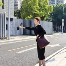 又是她～穿职业装很好看的那个